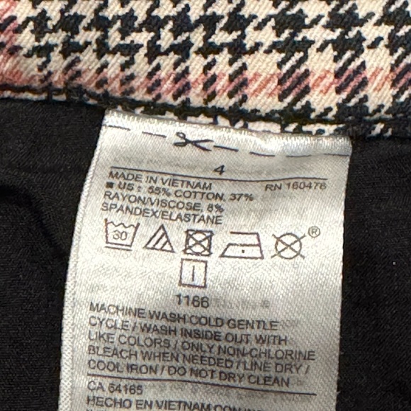 Black/White Houndstooth High Rise Pixie Stretch Ankle Pants Cotton-Rayon-Spandex - Picture 8 of 8